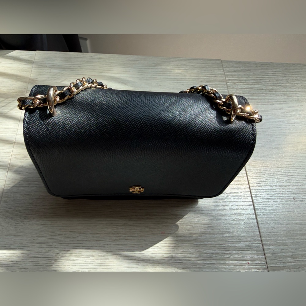 Tory Burch Black Saffiano Leather Shoulder or crossbody bag in black w/Gold Logo - Picture 7 of 16